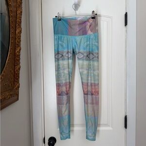 Teeki Women’s Tarot Magic Legging NWOT